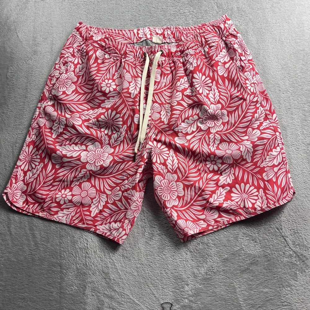 Fair Harbor Mens Red White Floral Swim Trunks Board Shorts XL 7 Inch Inseam